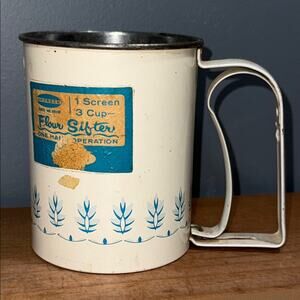 Antique vintage ANDROCK flour sifter one hand operation 1 screen 3 cup kitchen